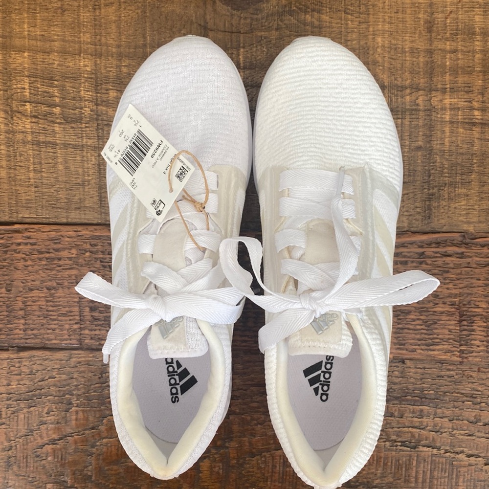 Adidas Edge Lux 4 Running Shoes